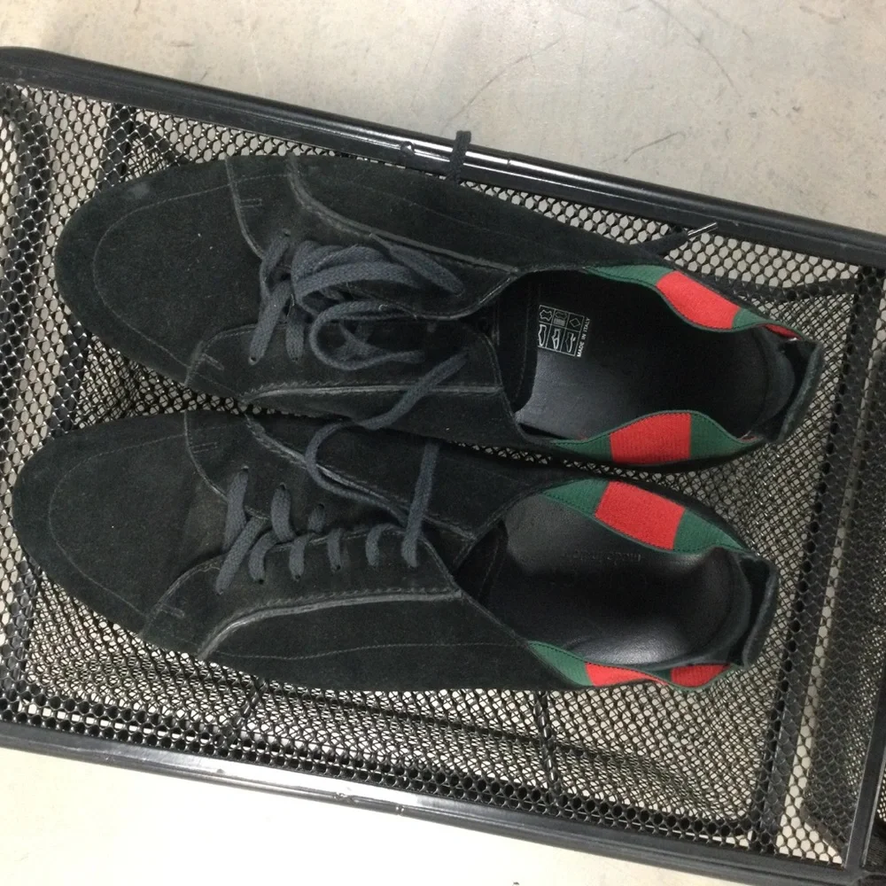 Gucci Black Suede Slip-On Loafers with Green and Red Heel Stripe